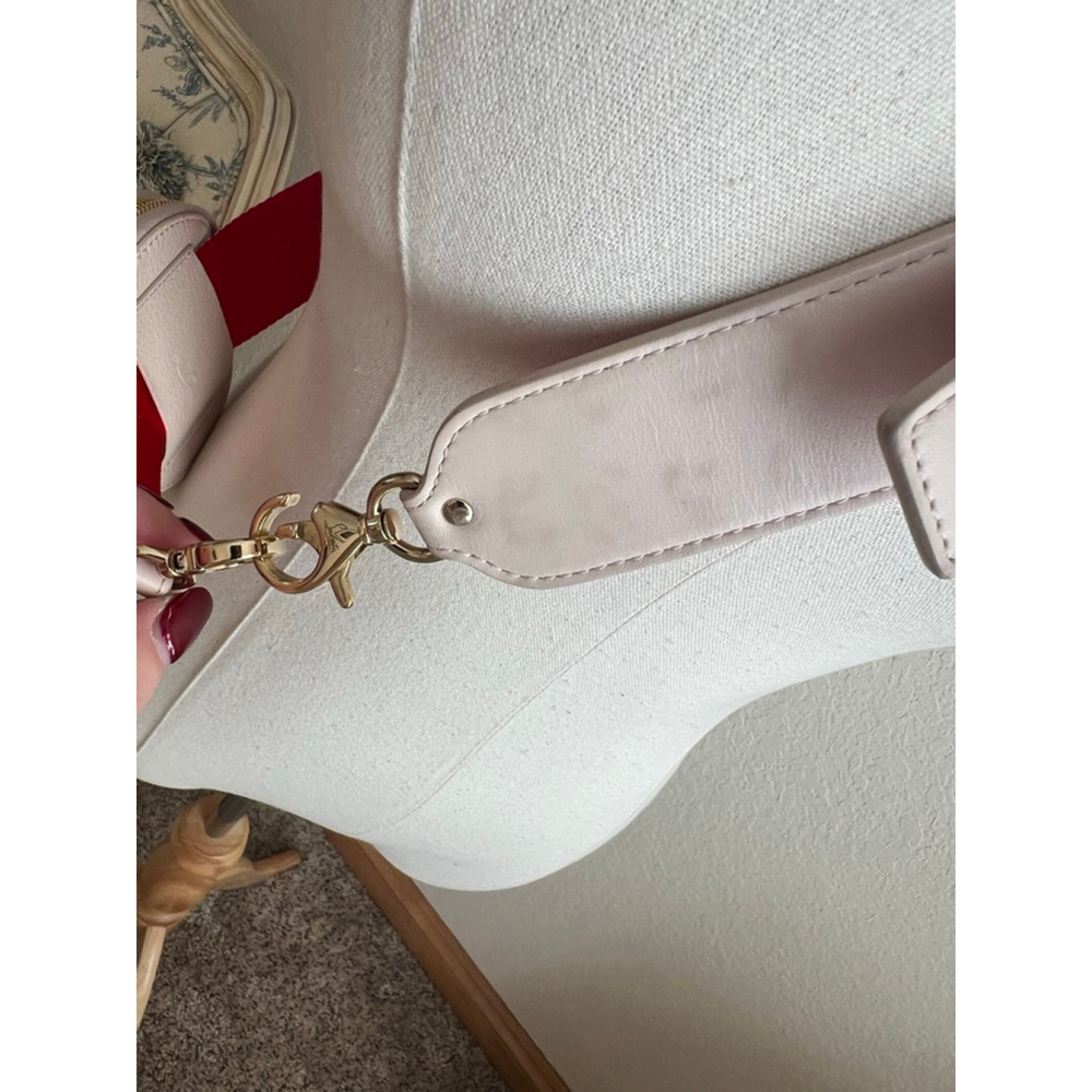 New Christian Louboutin Crossbody Strap with Pink Round Bag-Flaw - Picture 6 of 10